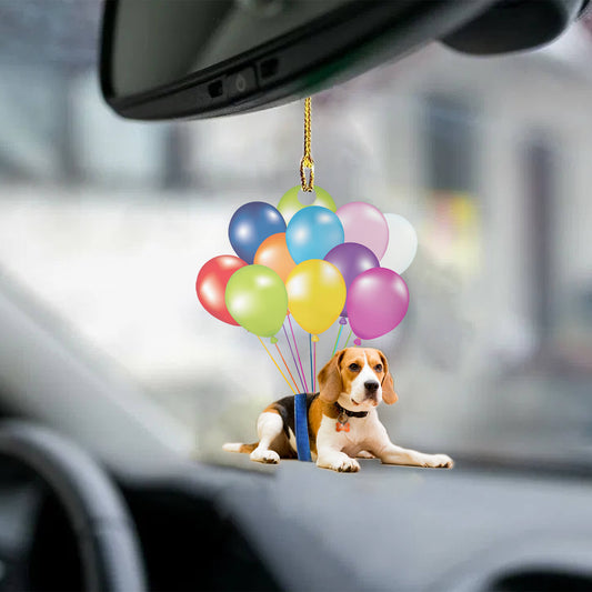 Beagle hond fly met ballonnen autohanger